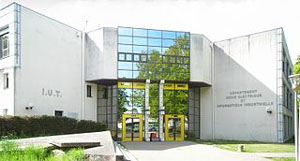 The entrance to the IUT GEII in Tours. A photo of the IUT GEII in Tours.